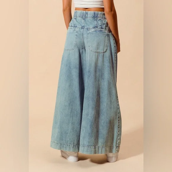 Light wash wood button drawstring waist wide leg flare boho bohemian jeans - Picture 8 of 8